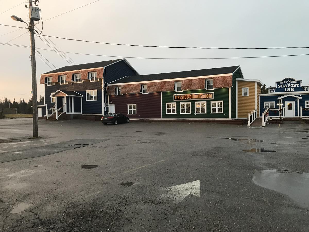 Seaport Inn Port Union Buitenkant foto